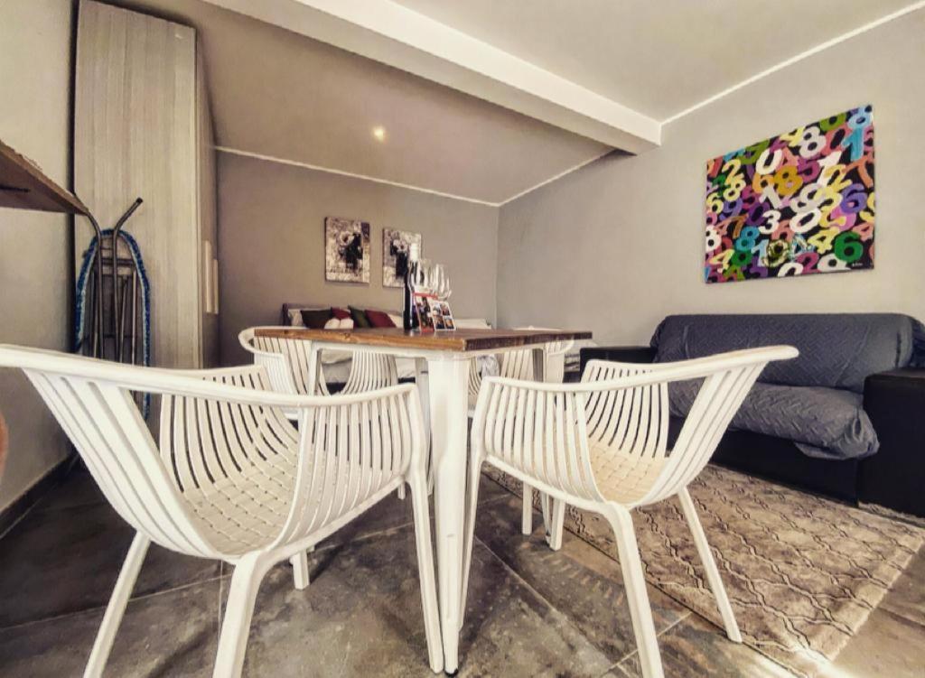 Malta Suites Senglea Bagian luar foto