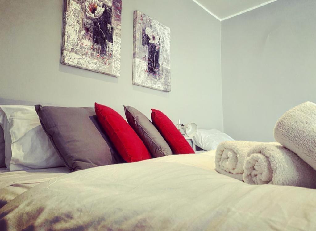 Malta Suites Senglea Bagian luar foto