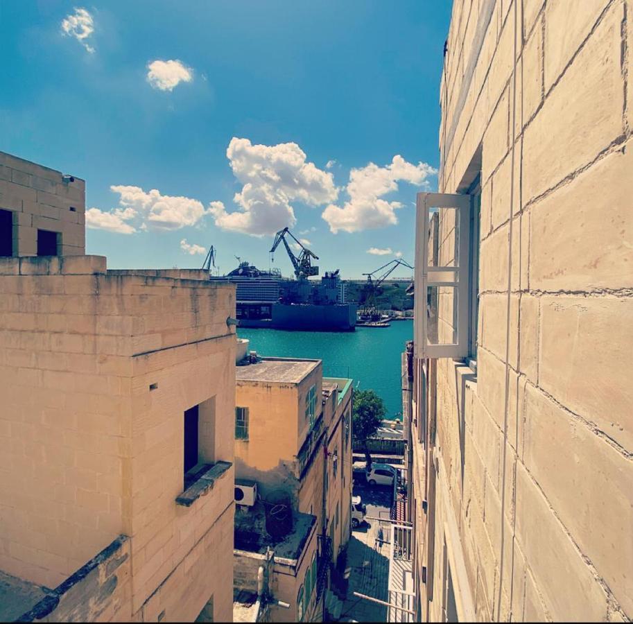 Malta Suites Senglea Bagian luar foto